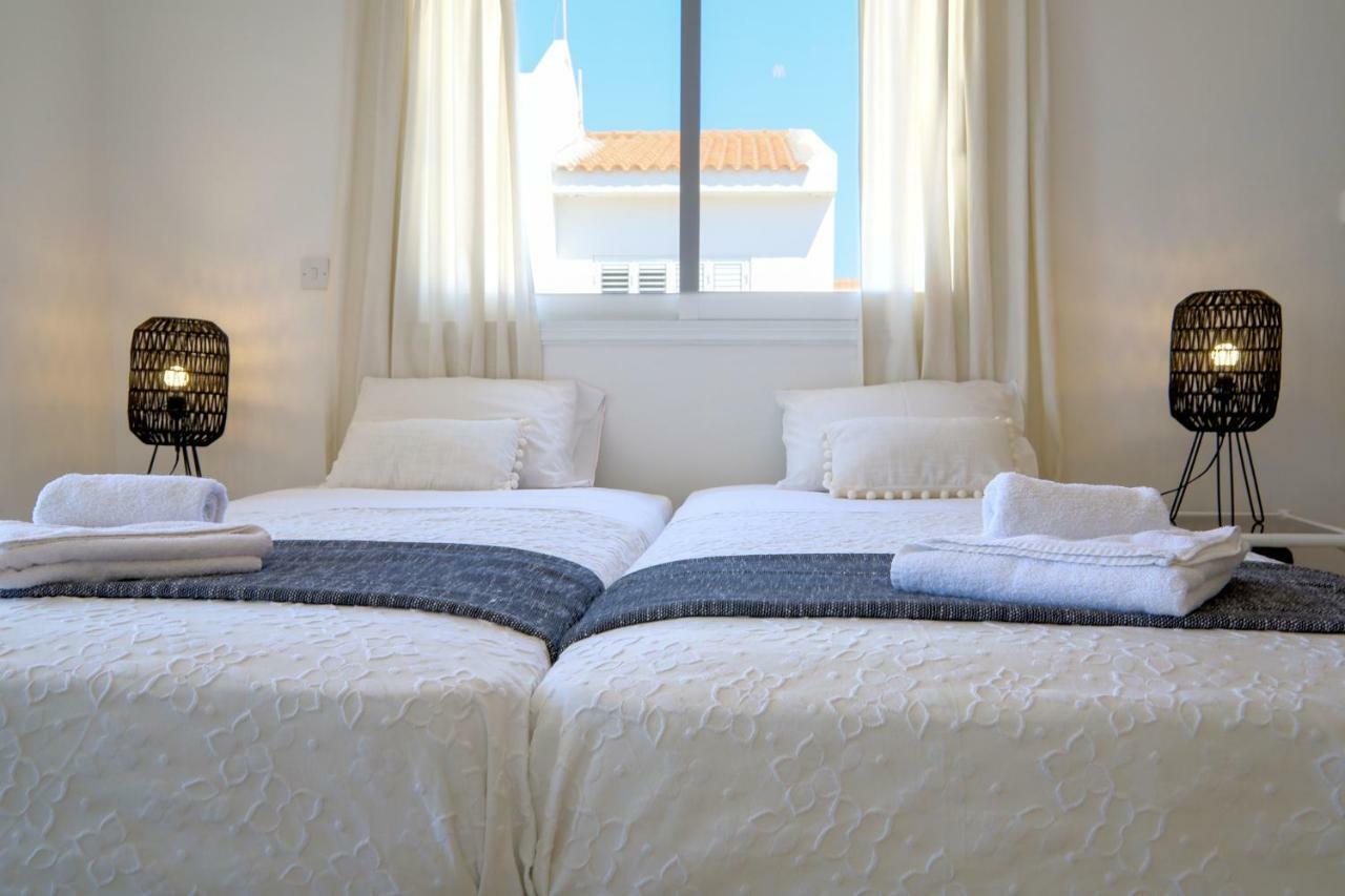 Phaedrus Living: Seaside Luxury Villa Anafi 帕拉利米尼 外观 照片